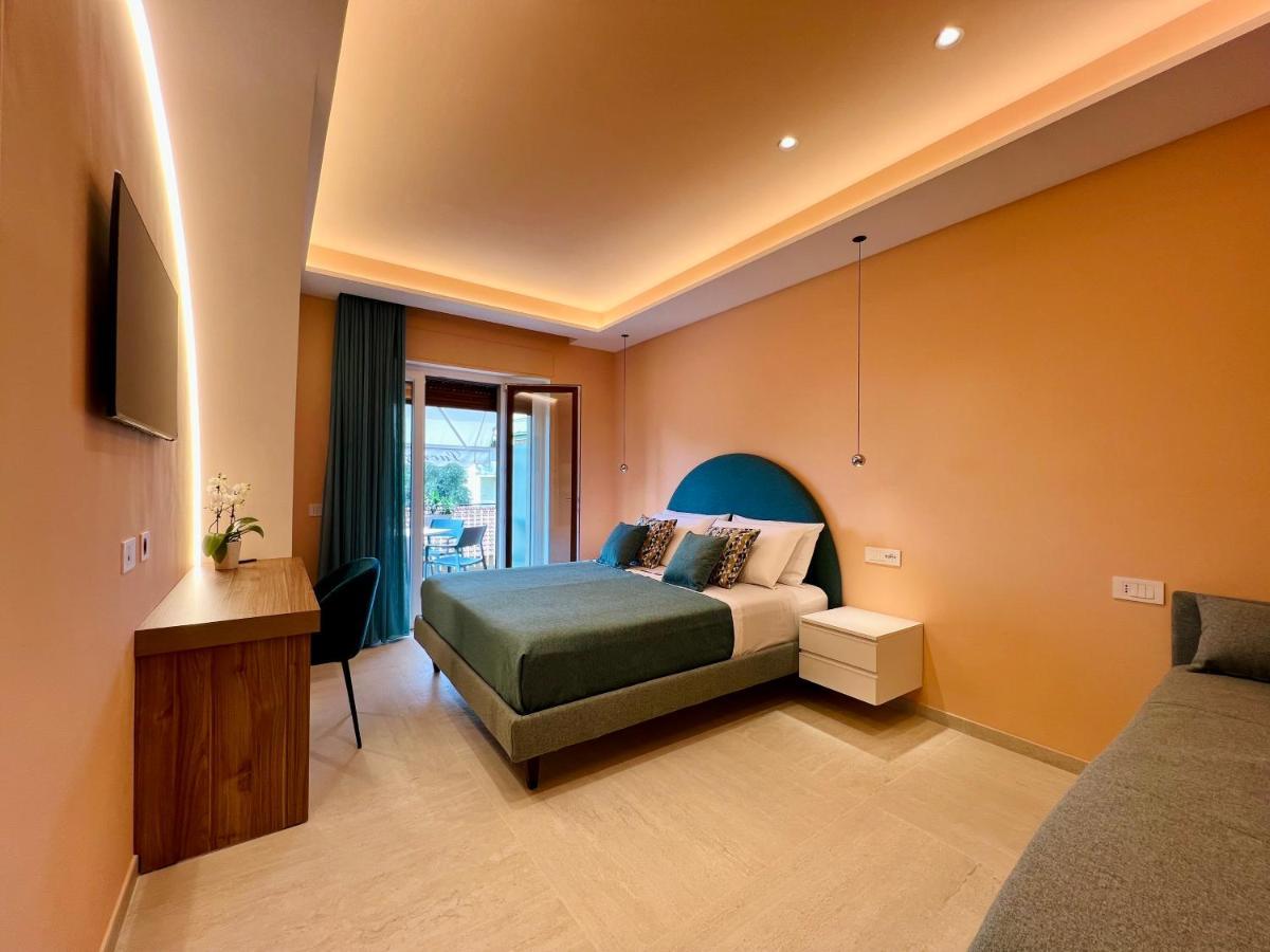 Yourhome - Lucrezia Suites Sorrent Exterior foto